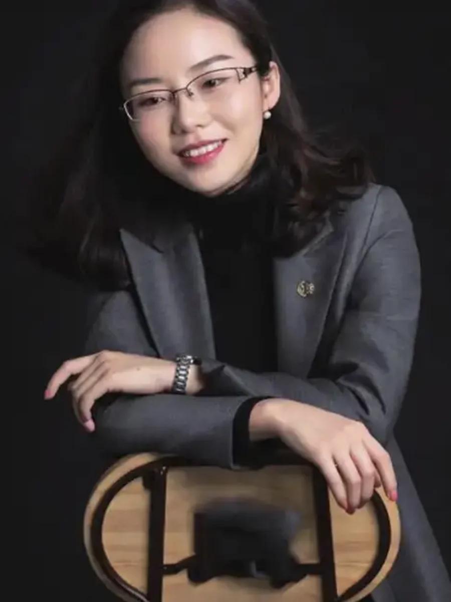龙飞律师 — 知名法律博主，婚姻家事律师
