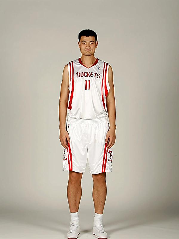 姚明 — 中国篮球协会主席 · NBA名人堂