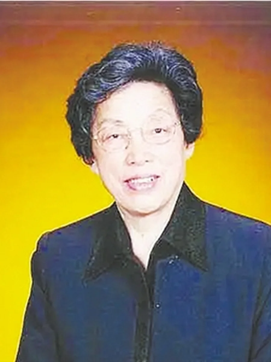 陈文新